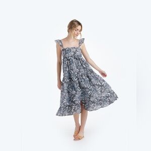 Summersalt The Tiered Ruffle Midi Dress
Size Small
Island Floral